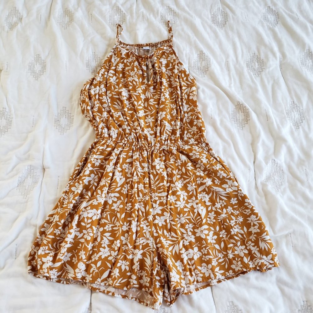 Old Navy Floral Romper Size L